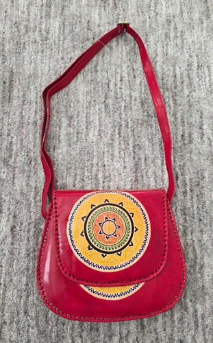 Red leather small shoulder - leather,