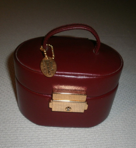 Wolf designs leather - leather, jewelry