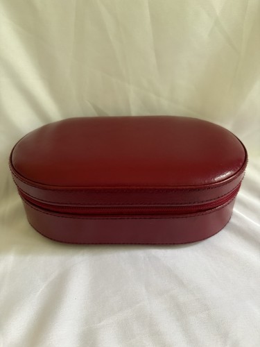 Vintage wolf designs red - wolf,