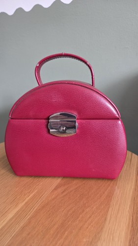 Red vintage jewellery - , with