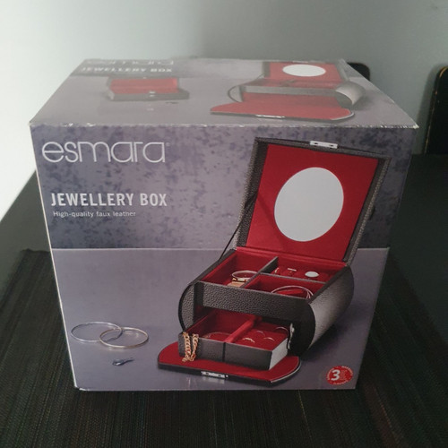 Esmara faux leather - leather, jewellery
